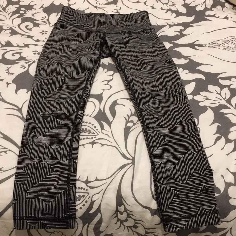 Lululemon leggings size xxs